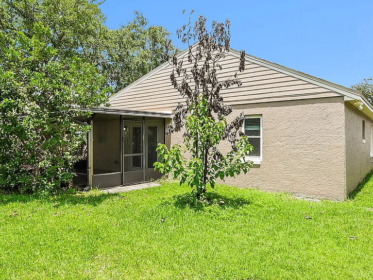 1001 Manigan Ave — Photo 16