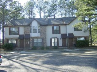 100 Woodleigh Rd APT 3, Dothan, AL 36305