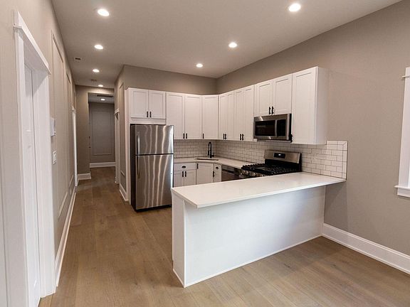 2nd image of 1 N Albany Ave #1