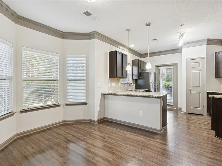 Villas at Park Avenue — Photo 75