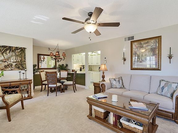 3rd image of 3561 Pine Tree Ct APT D-1