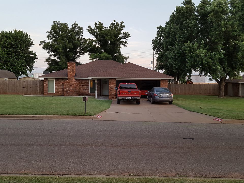 1st image of 304 Willow St