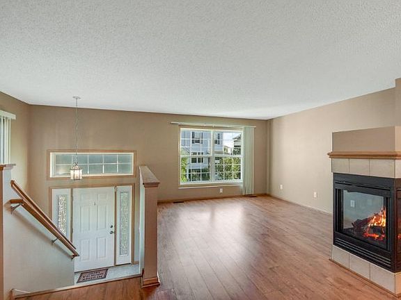 4th image of 15083 French Dr N
