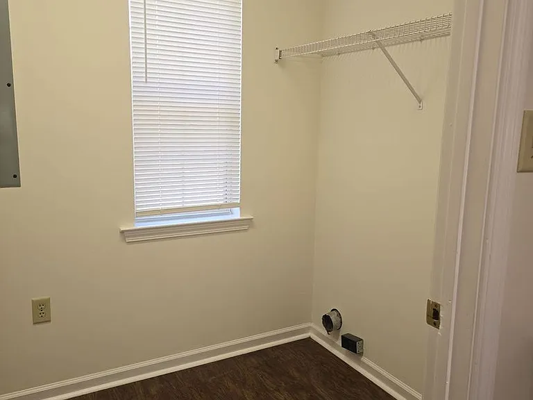 9810A Whitfield Avenue Ext — Photo 11