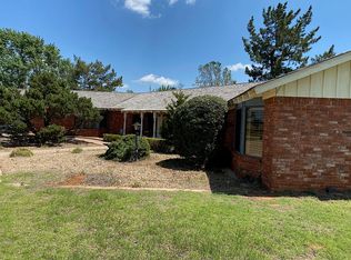 136 Furlong Dr, Weatherford, OK 73096