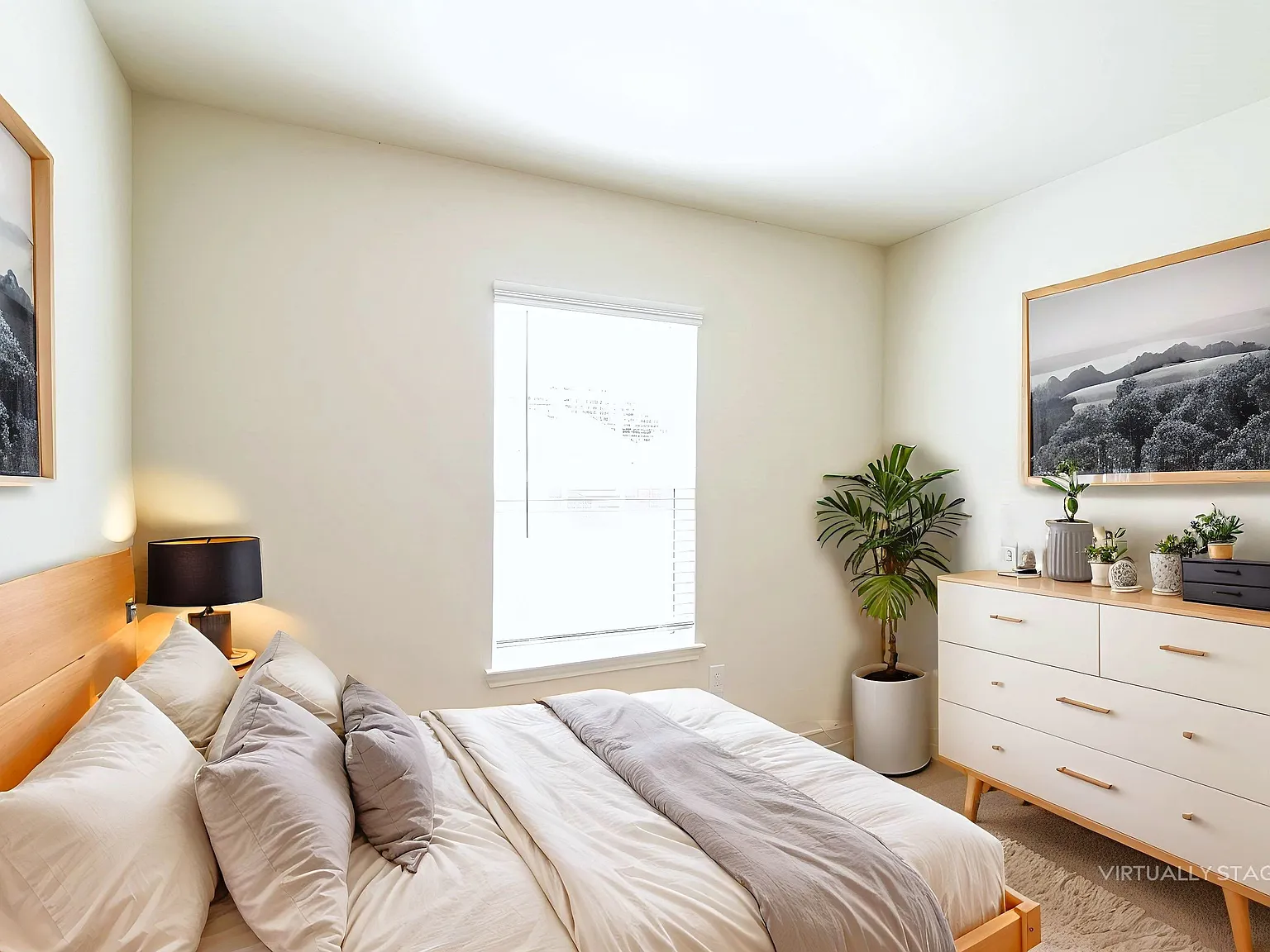 3 bed, 2.0 bath, 1366 sqft, $1,595 — Photo 3