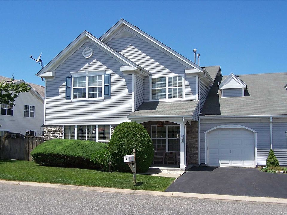 1st image of 9 Casey Ln