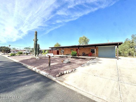 3rd image of 3317 N El Burrito Ave