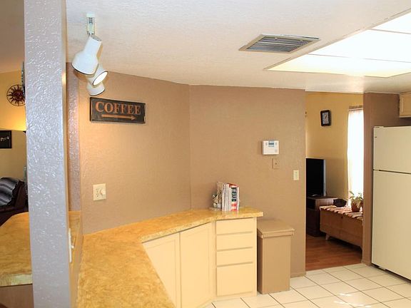 5th image of 4640 N Brittain Pl