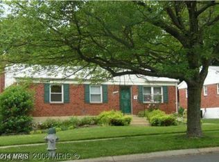 11710 Rocking Horse Rd, Rockville, MD 20852