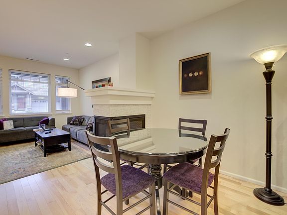 5th image of 1876 10th Ave NE