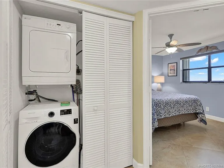 9490 S Ocean Dr #611 — Photo 29