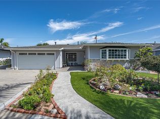 7009 E El Paseo St, Long Beach, CA 90815