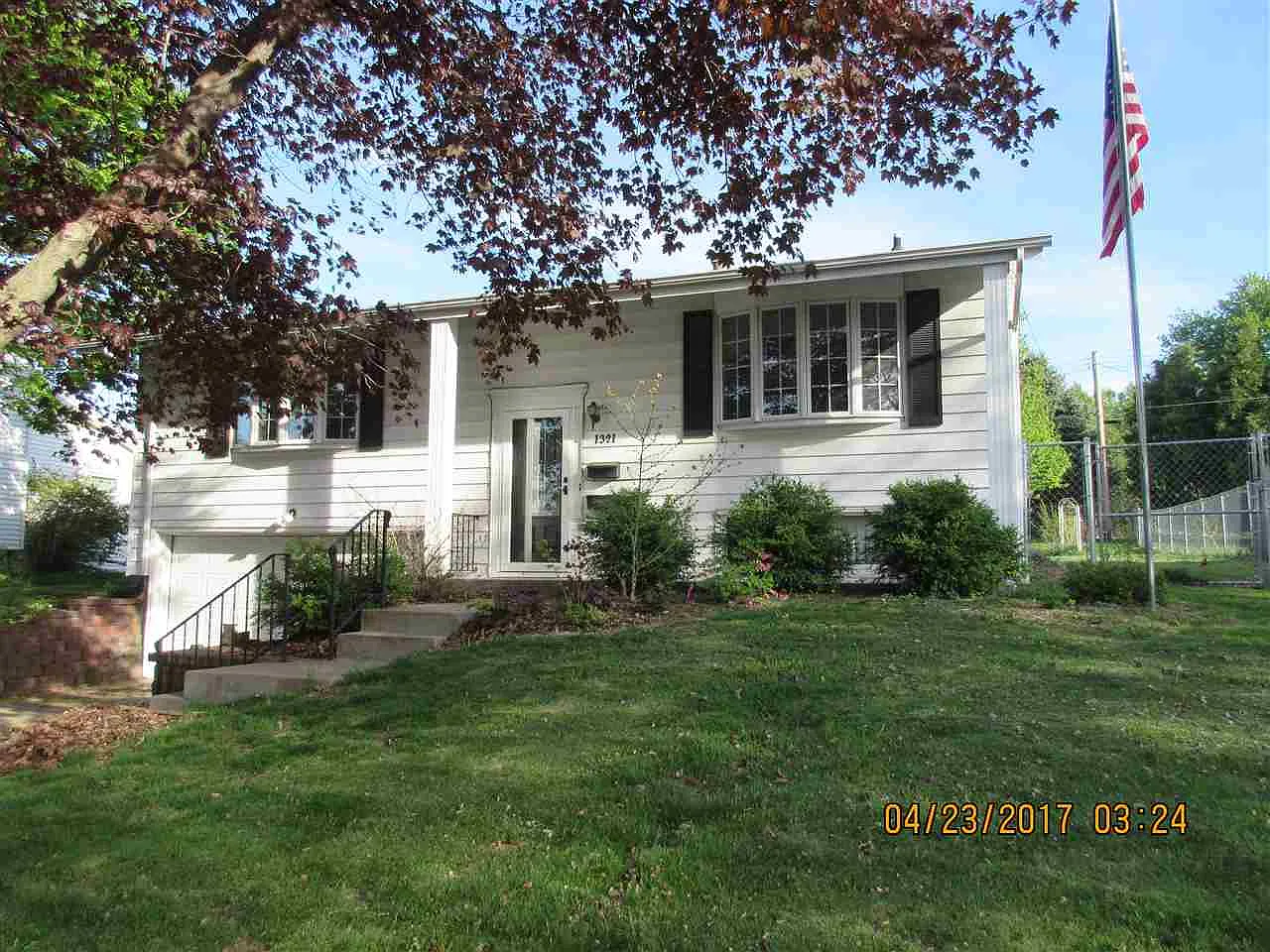 1321 Hilltop Dr photo 1