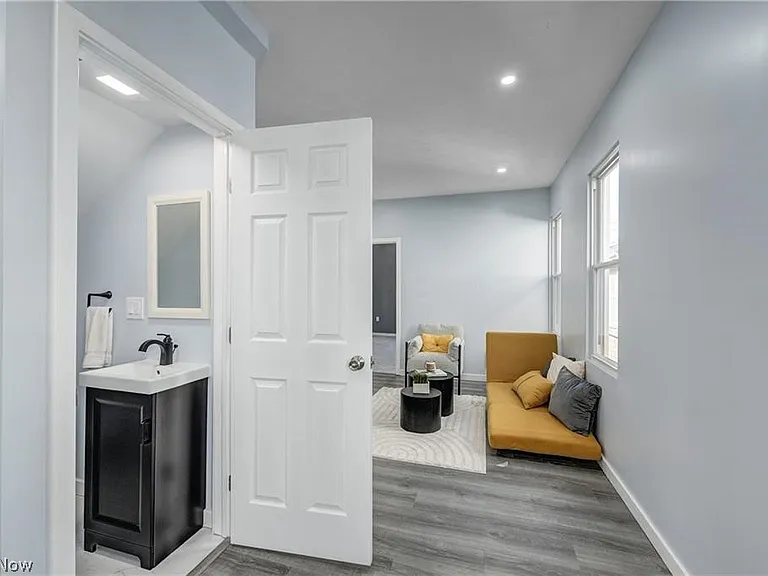 3290 W 23rd Pl — Photo 9