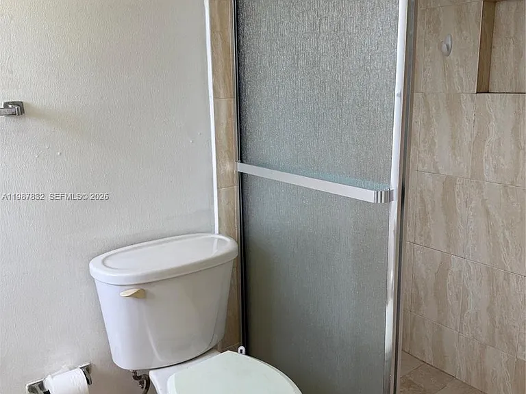 620 NE 12th Ave #408 — Photo 25