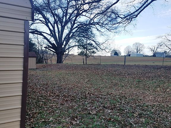 3rd image of 163 Maristone Dr