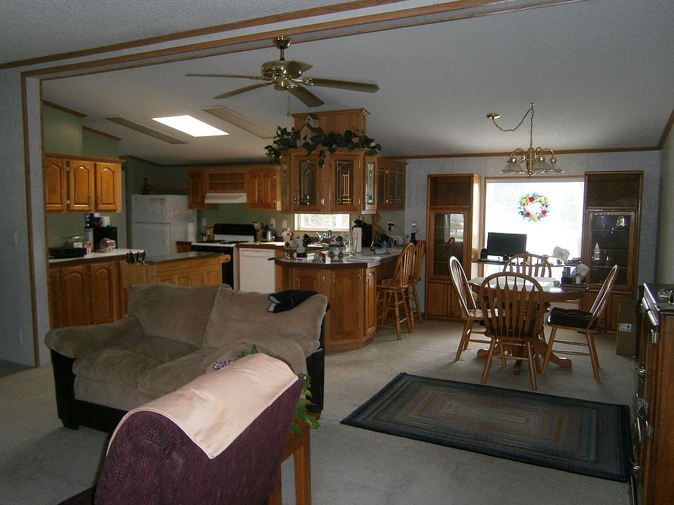 2nd image of 6901 SE 14th St Lot 21