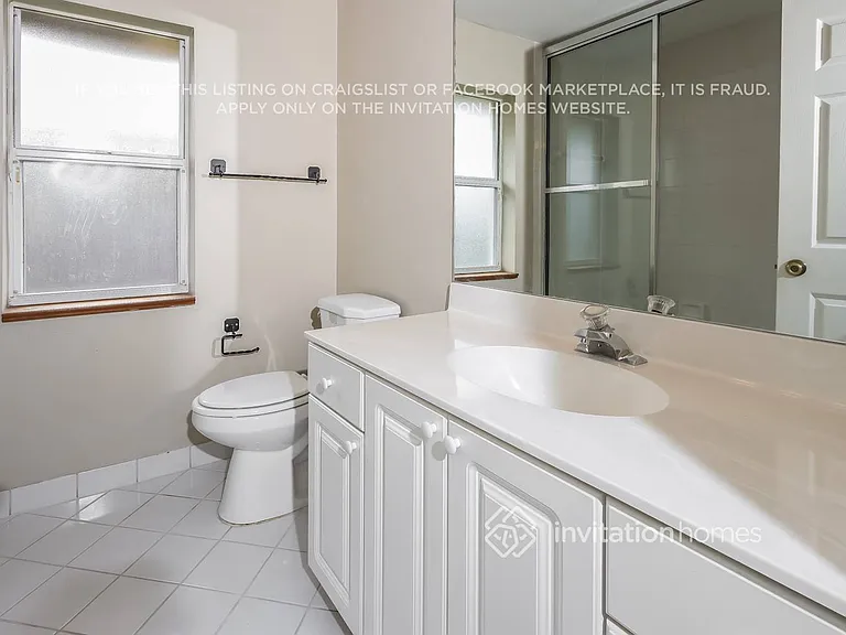 1891 Tulip Ln — Photo 13