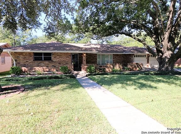 2nd image of 3711 Skyridge Ave