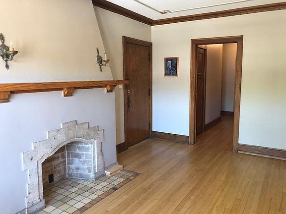 2nd image of 2531 E Oklahoma Ave APT 1