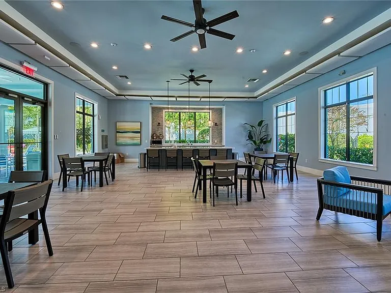 2626 Seychelles Cir #1404 — Photo 35