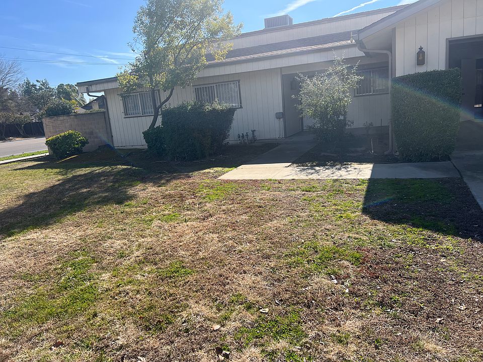 1st image of 3013 W San Madele Ave