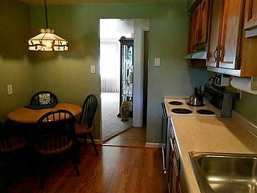 5th image of 6048 Oak Park Dr