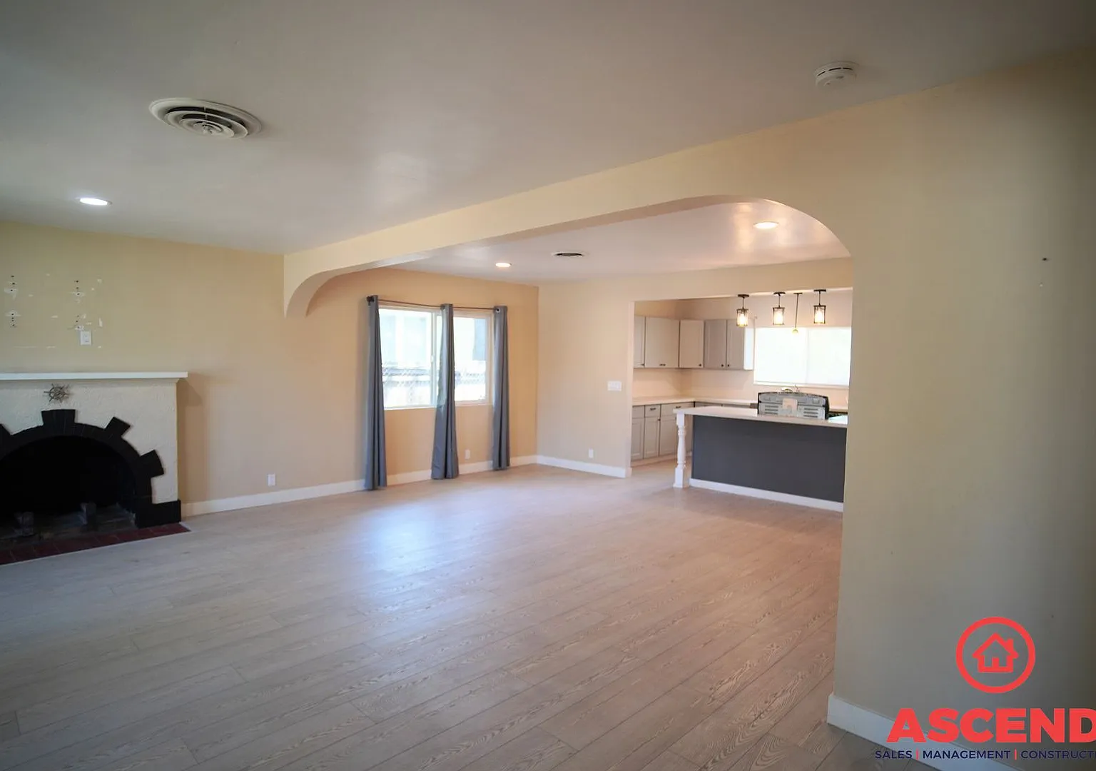 Beautiful Home in East Bakersfield! — Photo 2
