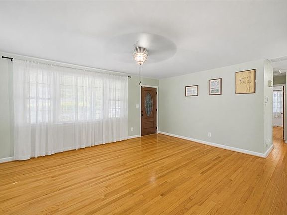5th image of 1220 Olive Rd