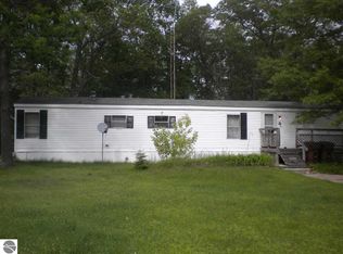429 Pinnacle Ct, Omer, MI 48749