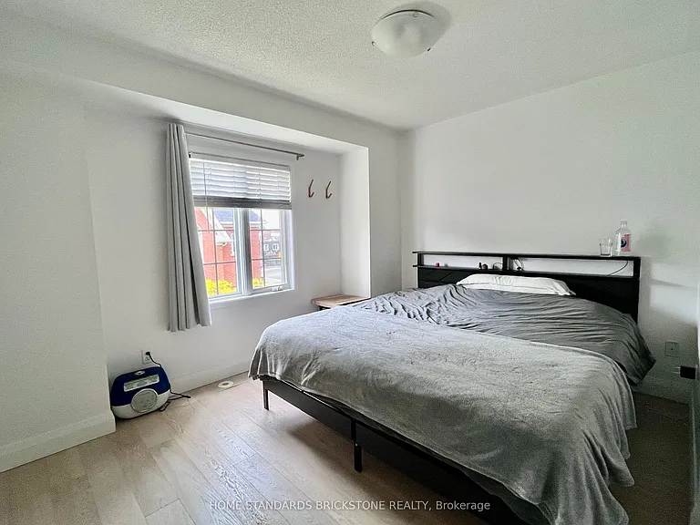 159 10th St #2 — Photo 18