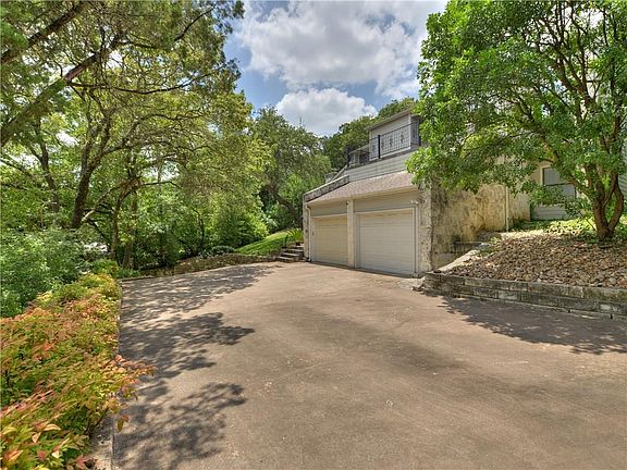 3rd image of 6108 Bon Terra Dr