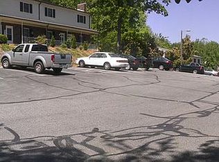 301 Kristin Ln APT 2, Hudson, NC 28638