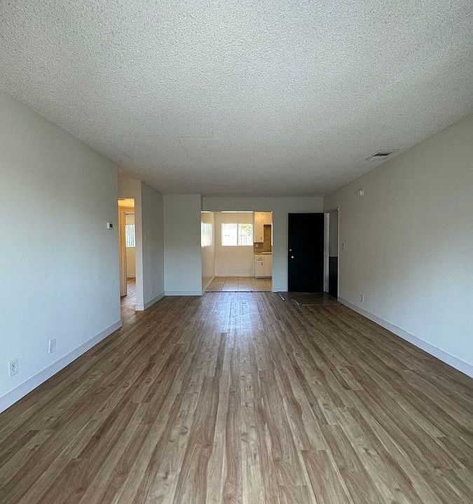 1st image of 66 S Grand Oaks Ave #2B-2Ba