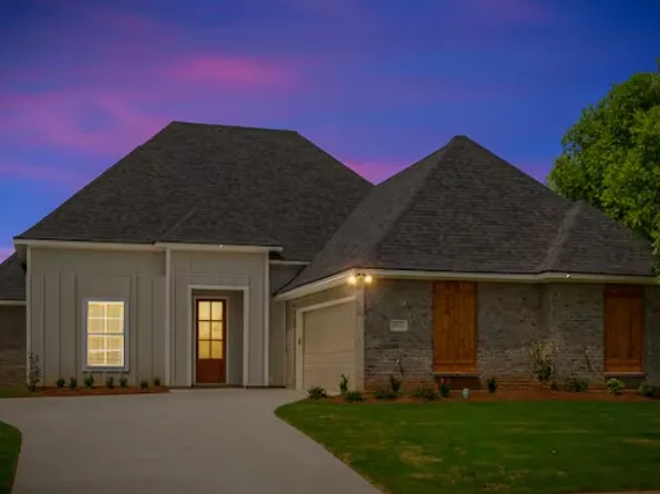 5804 Bluebonnett Dr, Bossier City, LA 71112