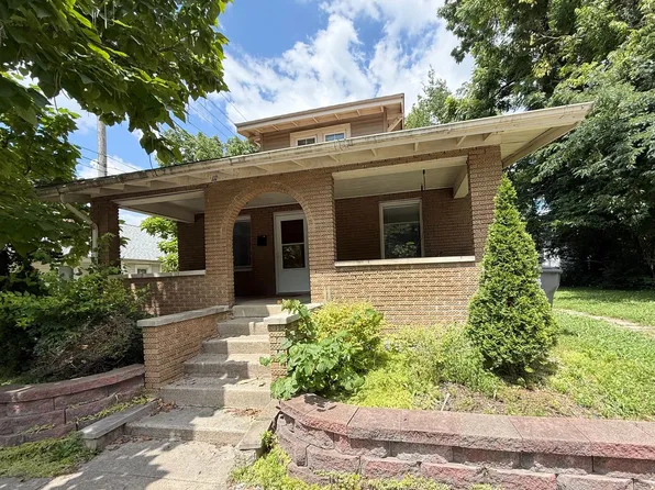 111 1/2 E Wylie St, Bloomington, IN 47401