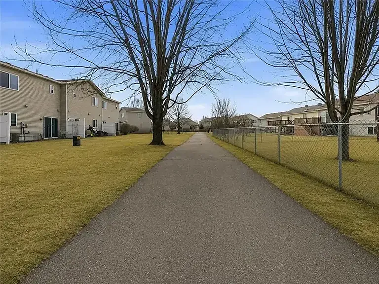 939 Cypress Rd #27 — Photo 22