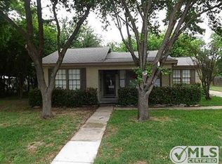 409 Cooper St, Cedar Hill, TX 75104