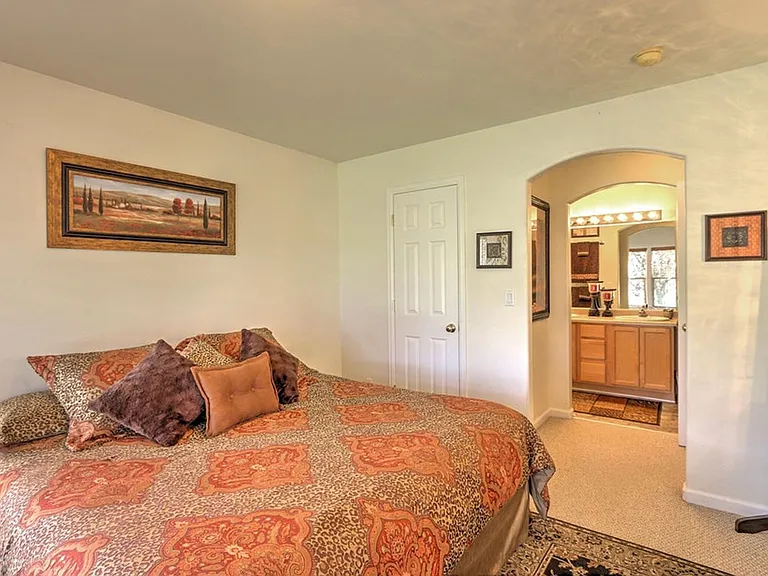 621 Lariat Loop — Photo 13