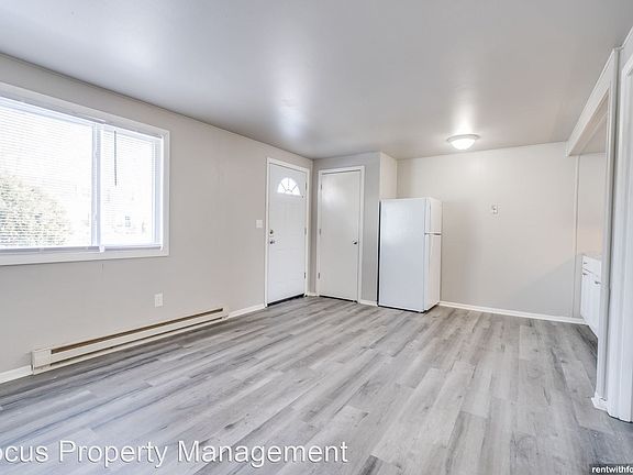 5th image of 1031 Hunt Ave #12671504