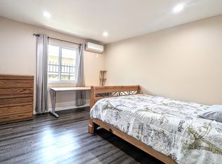 1299 W 37th Dr UNIT 1, Los Angeles, CA 90007