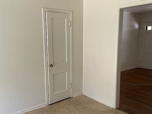 2nd image of 4933 S Cincinnati Ave