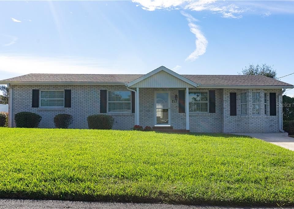 1st image of 211 Lake Villa Way