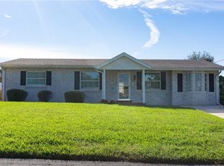 211 Lake Villa Way, Haines City, FL 33844