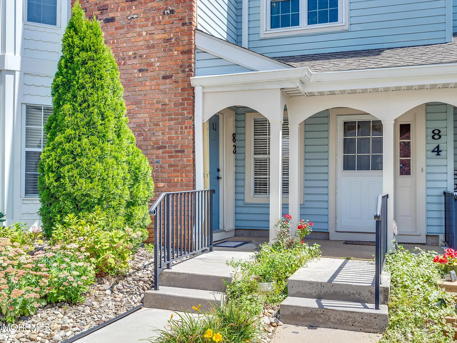 2 bed, 1138 sqft, $3,100 — Photo 3