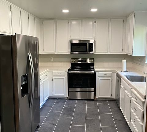 5th image of 251 Paseo Bernal