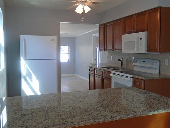 Kitchen with Island