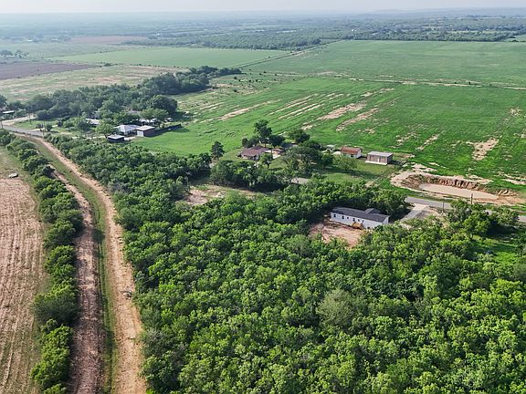 3rd image of 697 County Road 664