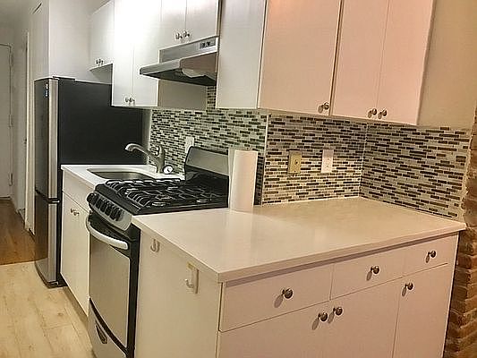 5th image of 47 Clifton Pl #6B